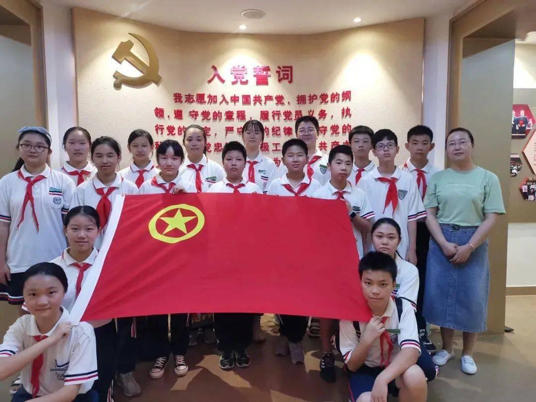 聚焦高品质消费和产业联动协同推进国际消费中心城市建设